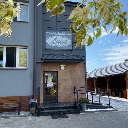 Luna Noclegi I Zakwaterowanie Jaroslaw Exterior photo
